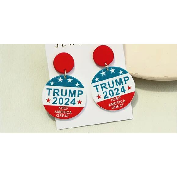 NEW TRUMP Earrings Drop Trumplican Hair Election Vote America - Picture 2 of 4
